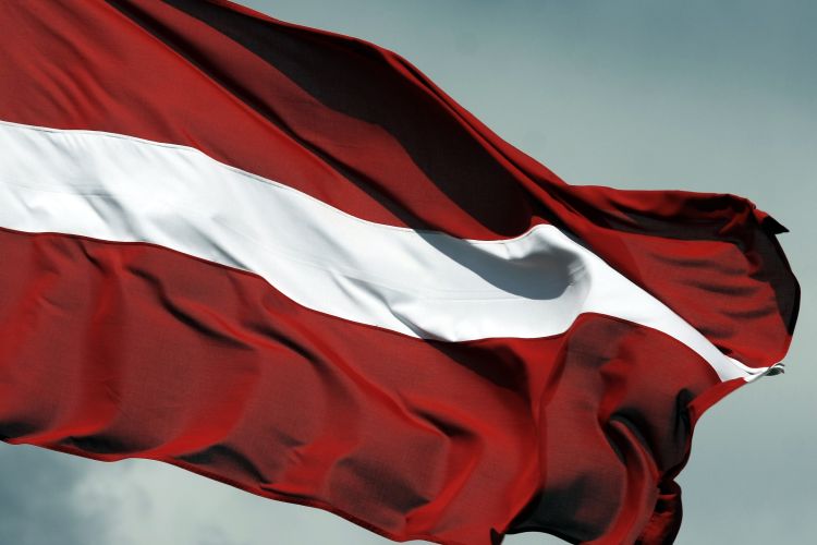 Время работы в День провозглашения Латвийской республики!